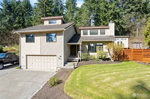 7001 141st Street Ct E, Puyallup, WA 98373