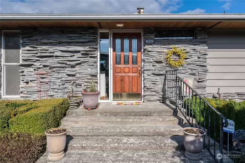 515 101st Ave NE, Lake Stevens, WA 98258