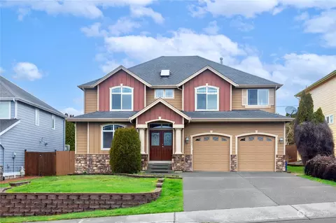 5954 NE 3rd Ct, Renton, WA 98059
