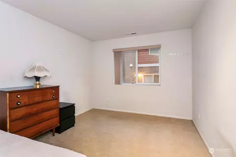 Bedroom - 302 126th St SE, Everett, WA 98208 photo 1 of 4