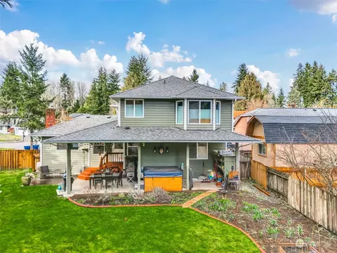 Exterior - 718 198th Pl SE, Bothell, WA 98012 photo 5 of 5