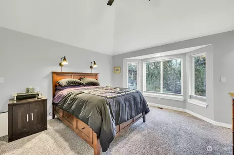 Bedroom - 718 198th Pl SE, Bothell, WA 98012 photo 3 of 4