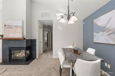 Dining - 22709 4th Ave W #106, Bothell, WA 98021 photo 1 of 3