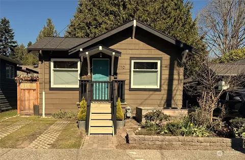 4710 SW Othello St, Seattle, WA 98136