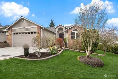 13618 NE 146th Ln, Woodinville, WA 98072