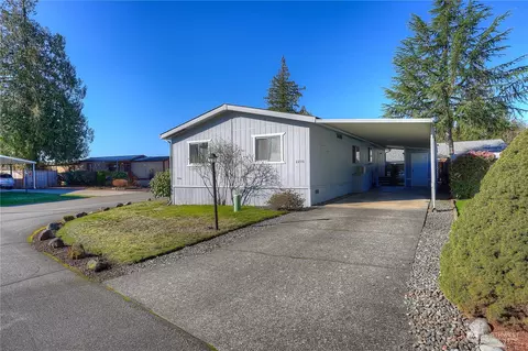 2230 Estero Ave, Enumclaw, WA 98022 photo 5
