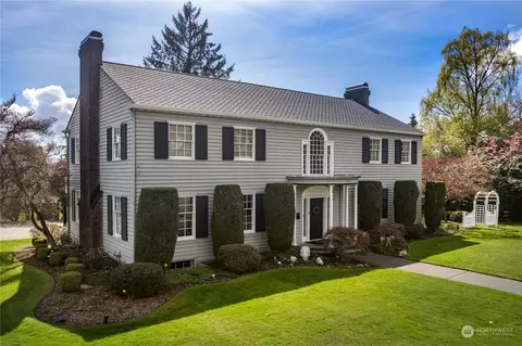 303 W 9th St, Aberdeen, WA 98520