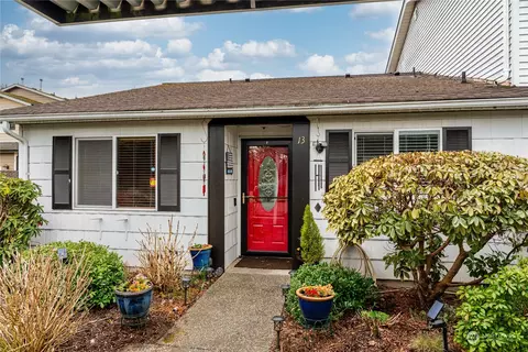 4214 84th St NE #13, Marysville, WA 98270