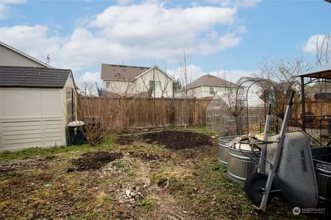 Exterior - 17924 15th Ave E, Spanaway, WA 98387 photo 6 of 10