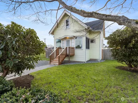 2222 Cedar St, Everett, WA 98201