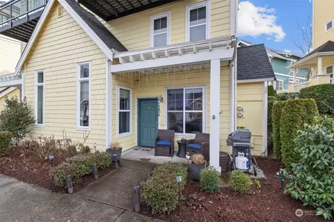 1988 18th #52 A, Issaquah, WA 98029