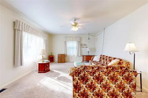 Bedroom - 1517 Evergreen St, Walla Walla, WA 99362 photo 1 of 6