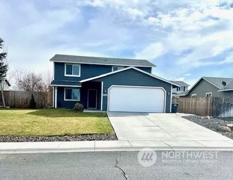 1605 Dynasty Dr, Moses Lake, WA 98837