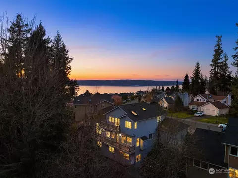 11124 60th Ave W, Mukilteo, WA 98275