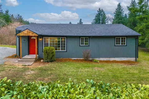 6217 96th St E, Puyallup, WA 98371