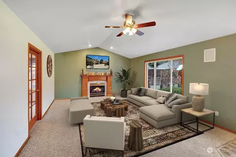 Living - 6718 227th St E, Spanaway, WA 98387 photo 2 of 3