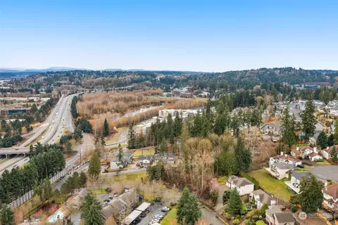 View/Area - 11029 NE 197th St, Bothell, WA 98011 photo 3 of 4