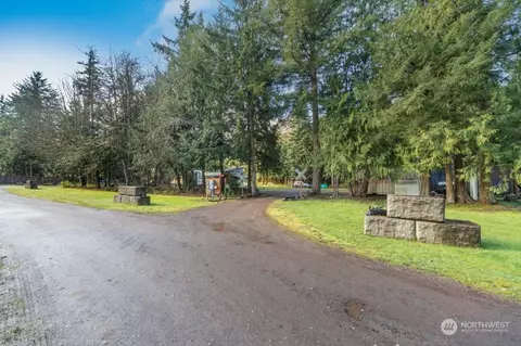 272 Cub Rd, Port Townsend, WA 98368