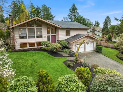 11404 80th Ave NE, Kirkland, WA 98034