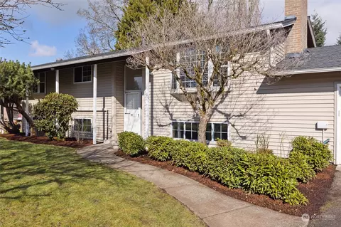 1101 131st St S, Tacoma, WA 98444