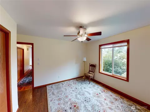 Bedroom - 61 Camelot Rd, Sequim, WA 98382 photo 2 of 3