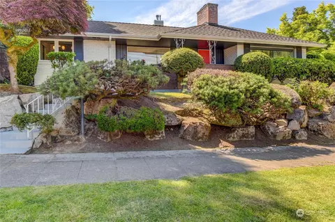 1711 36th Ave, Seattle, WA 98122