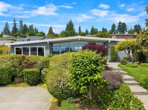 2645 171st Ave SE, Bellevue, WA 98008