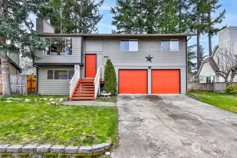 18536 SE 259th Pl, Covington, WA 98042