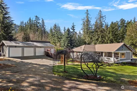 2073 Little Mountain Rd, Mount Vernon, WA 98274