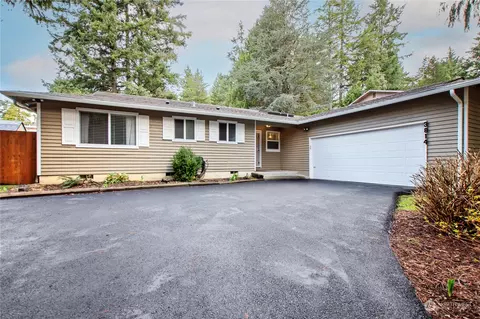 3814 Westpark Ct NW, Olympia, WA 98502