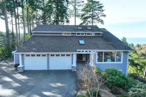 7405 176th St SW, Edmonds, WA 98026