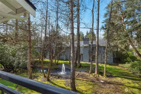 12633 100th Ln NE #H239, Kirkland, WA 98034