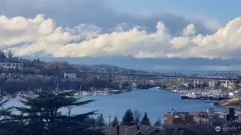 2208 Harvard Ave E, Seattle, WA 98102
