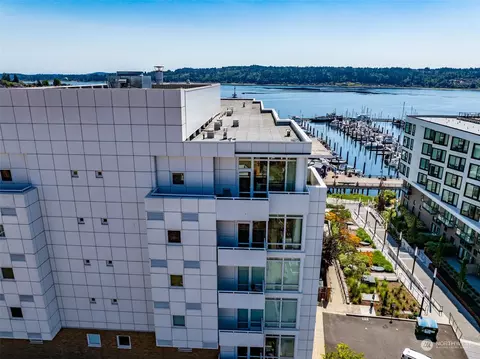 320 Washington Ave #602, Bremerton, WA 98337