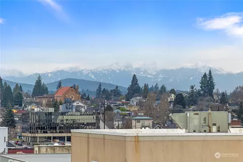 320 Washington Ave #602, Bremerton, WA 98337