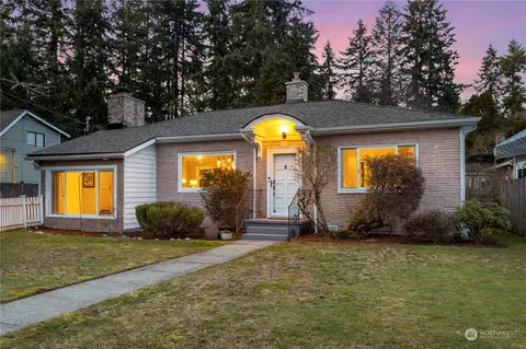 728 N 190 St, Shoreline, WA 98133