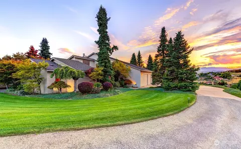 3908 Burch Mountain Rd, Wenatchee, WA 98801