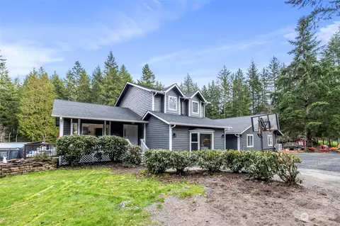 857 SW Wildwood Rd, Port Orchard, WA 98367