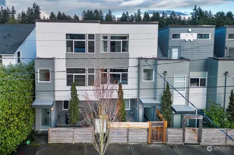 14310 Midvale Ave N, Seattle, WA 98133