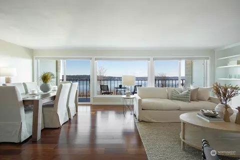 8005 Sand Point Way NE #A33, Seattle, WA 98115
