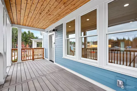 433 E Compass St, Pacific Beach, WA 98571 photo 3