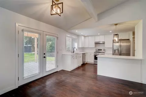 Kitchen - 9247 NE 180th St, Bothell, WA 98011 photo 1 of 5