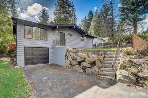 Exterior - 9247 NE 180th St, Bothell, WA 98011 photo 2 of 7