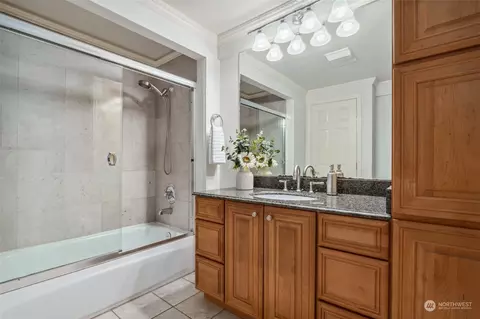Bath - 15330 25th Dr SE, Mill Creek, WA 98012 photo 4 of 4