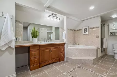 Bath - 15330 25th Dr SE, Mill Creek, WA 98012 photo 2 of 4