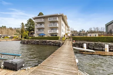 5021 Ripley Ln N #107, Renton, WA 98056
