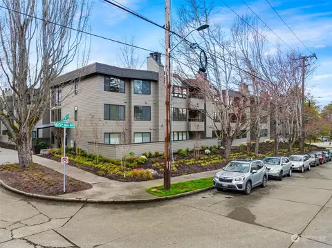 6300 Sand Point Way NE #113, Seattle, WA 98115
