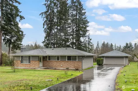 246 Fireweed St, Port Orchard, WA 98366