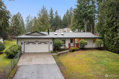 Exterior - 22904 49th Ave SE, Bothell, WA 98021 photo 5 of 11