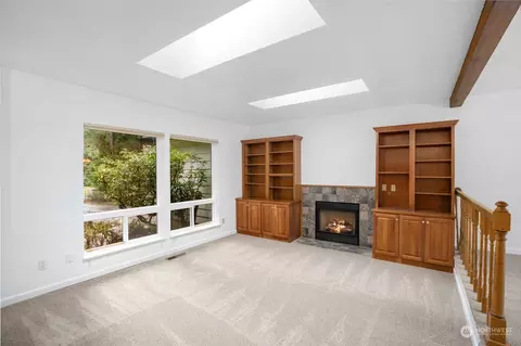 Living - 22904 49th Ave SE, Bothell, WA 98021 photo 2 of 5